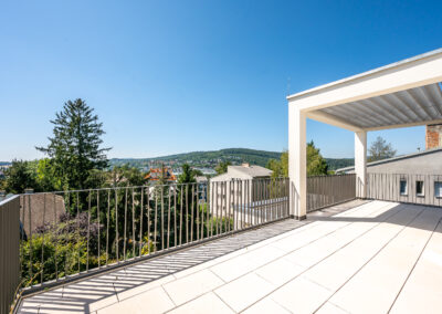 Fernblick | DG | 3 Zimmer | Garage | 38 m² Südterrassen