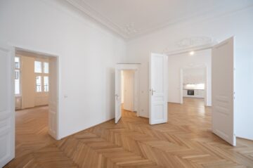 Erfolgreich VERMIETET | Altbau Erstbezug | 4 Zimmer | 117 m² | Balkon | unbefristet!, 1060 Wien, Wohnung